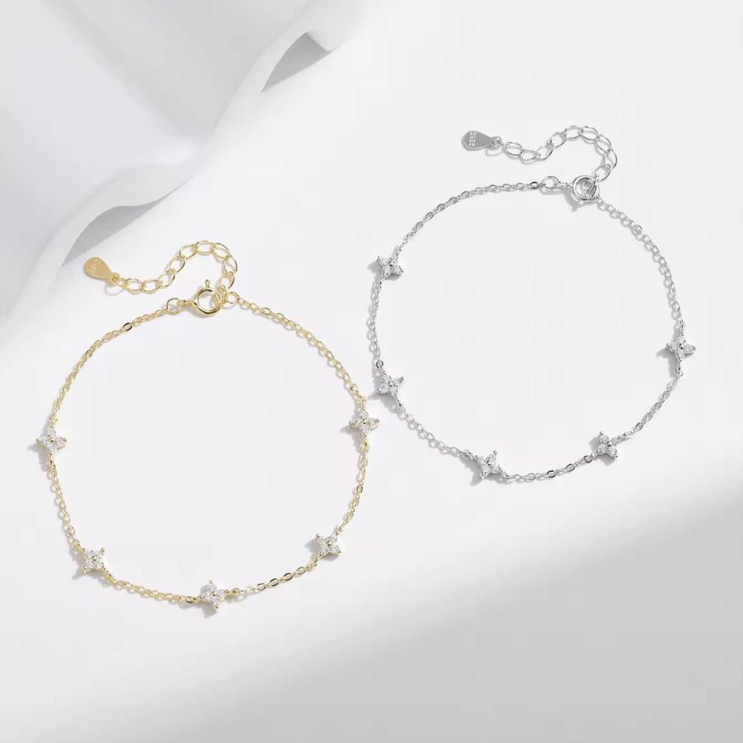 Crystal Bloom Armband
