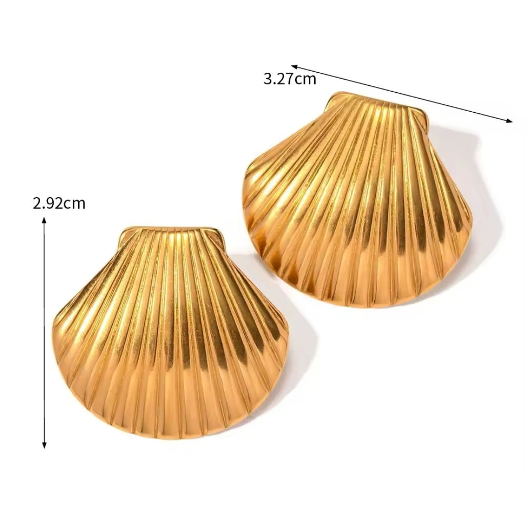 Ohrringe im Muscheldesign