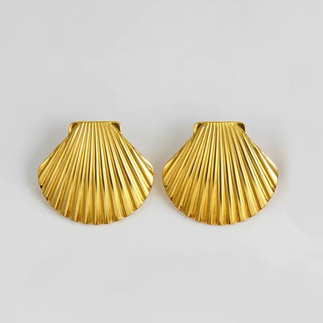 Ohrringe im Muscheldesign