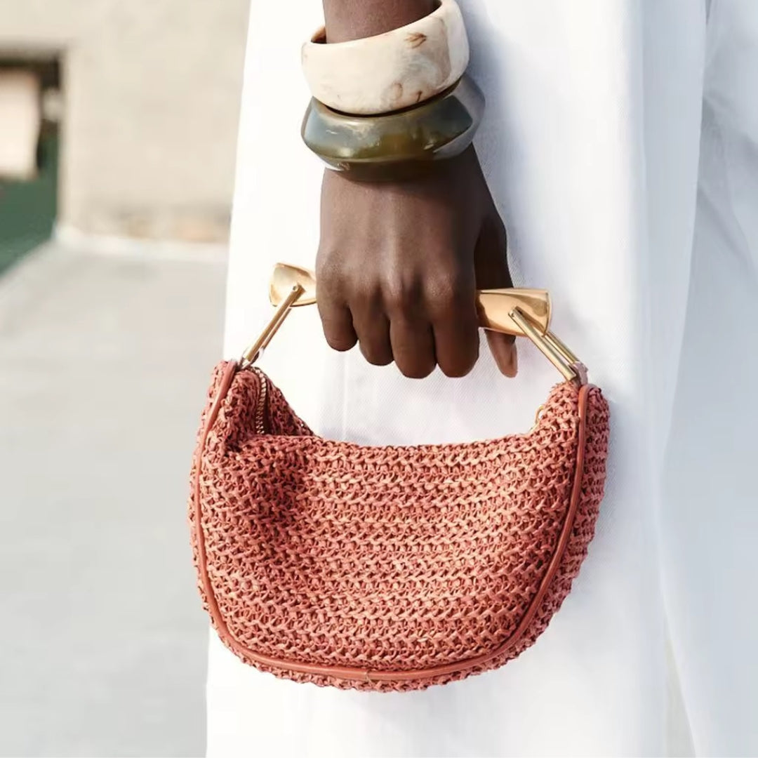 Handtasche mit Goldgriff