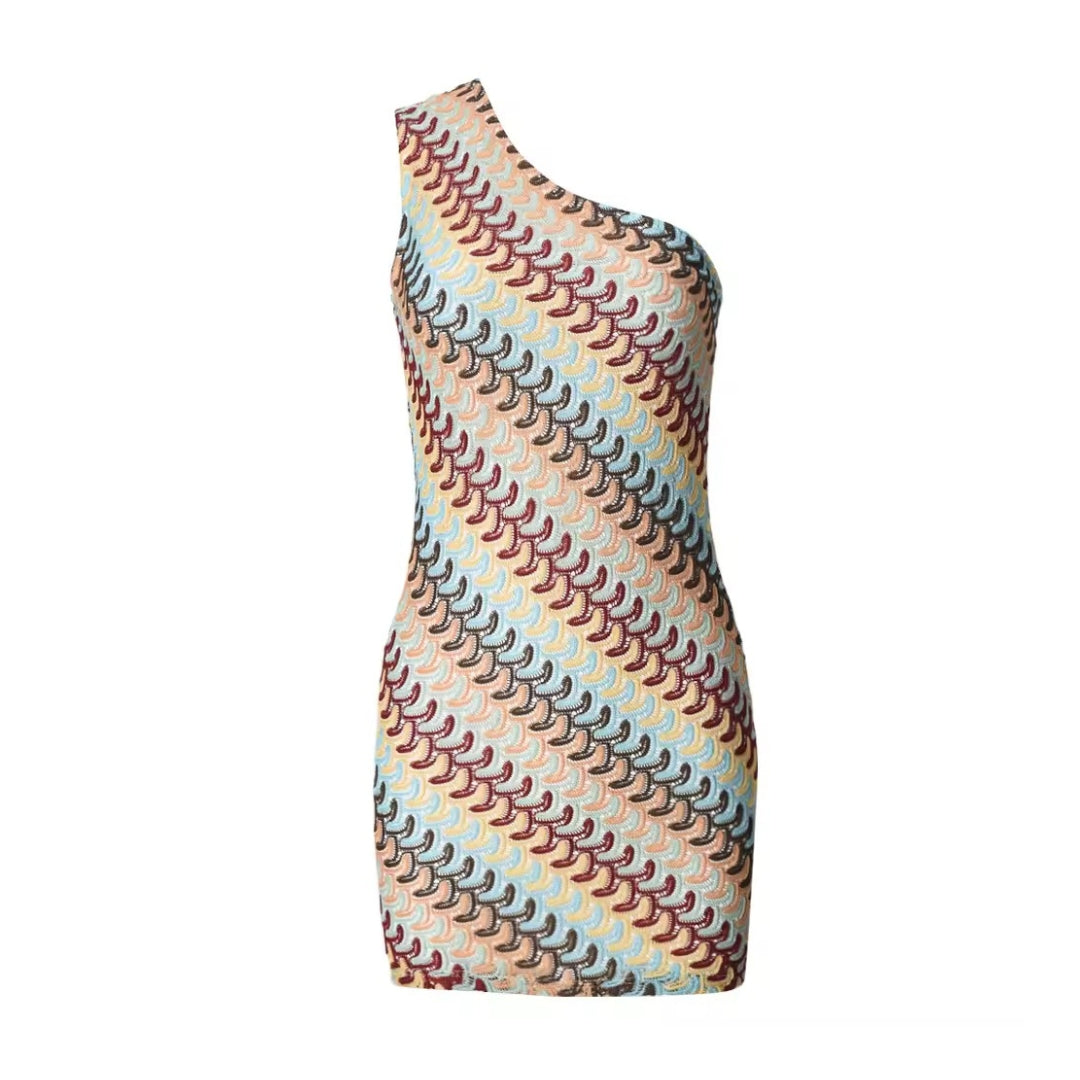 One-Shoulder Kleid