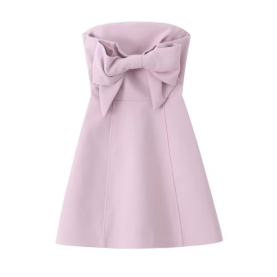 Trägerloses Kleid mit Schleife