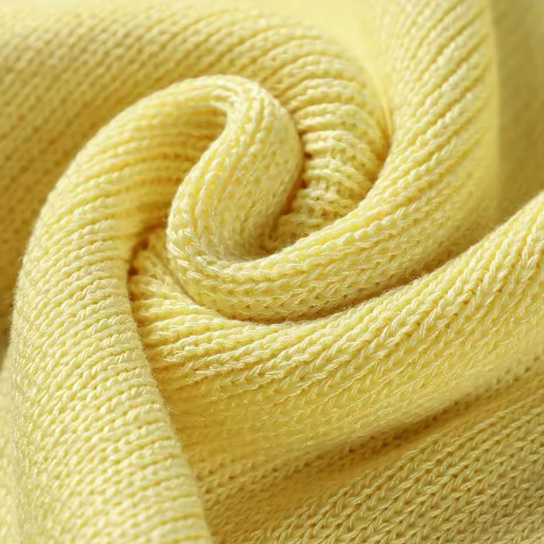 Yellow Strickset