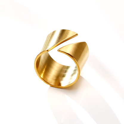 Kyla Modern Geometric Ring